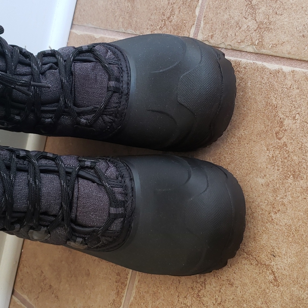 Ice Fields Puff Boots - Picture 5 of 8